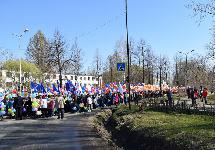 Работники Архивного управления Администрации города Глазова приняли участие в праздничной Первомайской демонстрации, посвященной празднику Весны и Труда.