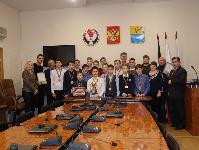 Воспитанники детско-юношеской школы по мини-футболу встретились с депутатами городской Думы