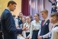 Ученики гимназии №6 обсудили проект с главой города Сергеем Коноваловым