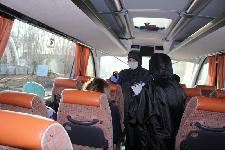 Проверка пассажиров автобуса